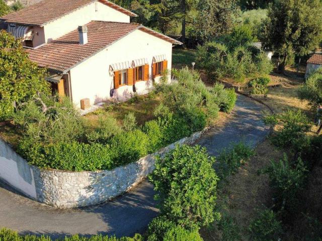 Villa Indipendente in vendita a Abbadia Di Montepulciano, Toscana