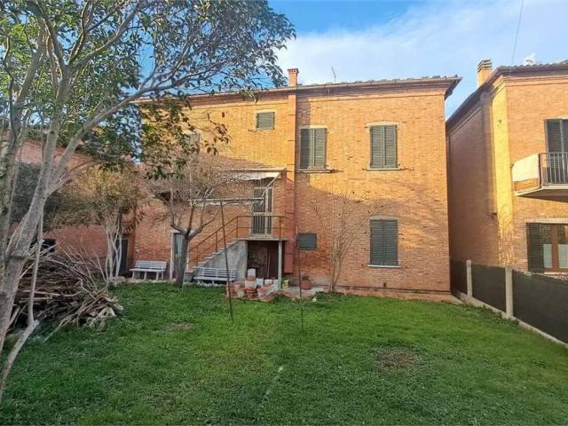 Villa Indipendente in vendita a Abbadia di Montepulciano, Abbadia Di Montepulciano