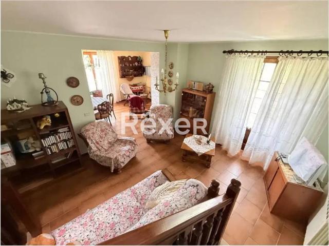 Villa Indipendente in vendita a Colle Cavallari, Montereale