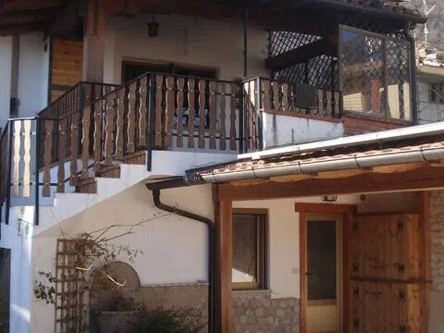 Villa Indipendente in vendita a Montereale Valcellina, Friuli-Venezia Giulia
