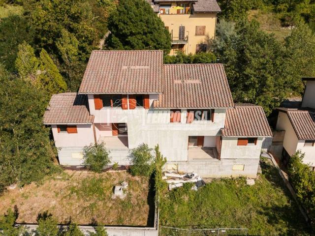 Villa Indipendente in vendita a Unione dei comuni Savena-Idice, Monterenzio