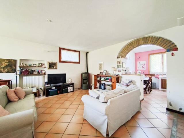 Villa Indipendente in vendita a Unione dei comuni Savena-Idice, Monterenzio
