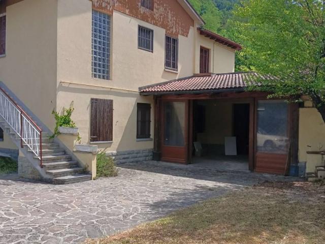 Villa Indipendente in vendita a Unione dei comuni Savena-Idice, Monterenzio