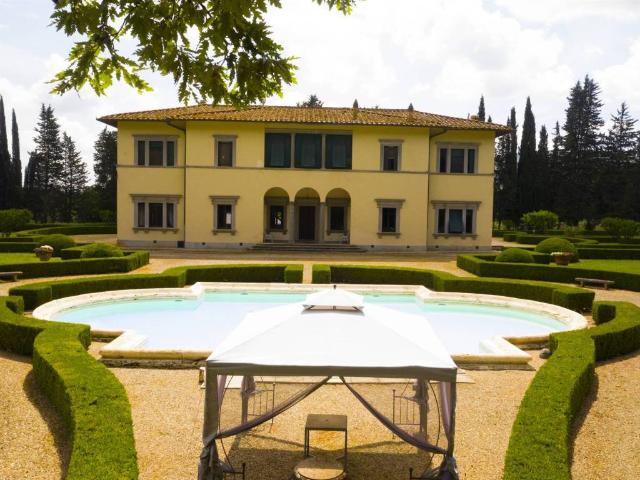 Villa Indipendente in vendita a Colle Di Val D'elsa, Toscana