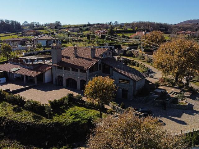 Villa Indipendente in vendita a Monterosi, Lazio