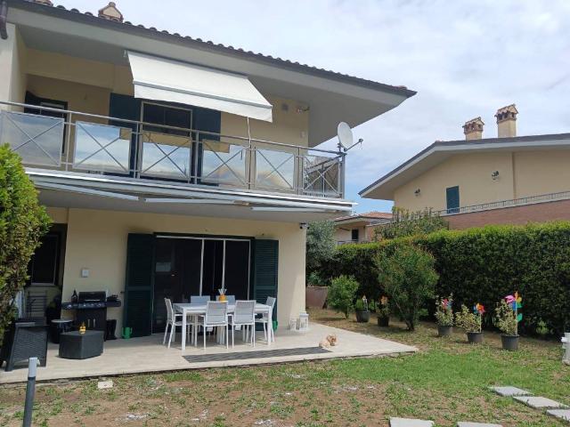 Villa Indipendente in vendita a Monterosi, Lazio