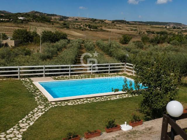 Villa Indipendente in vendita a Monterosso Almo, Sicilia
