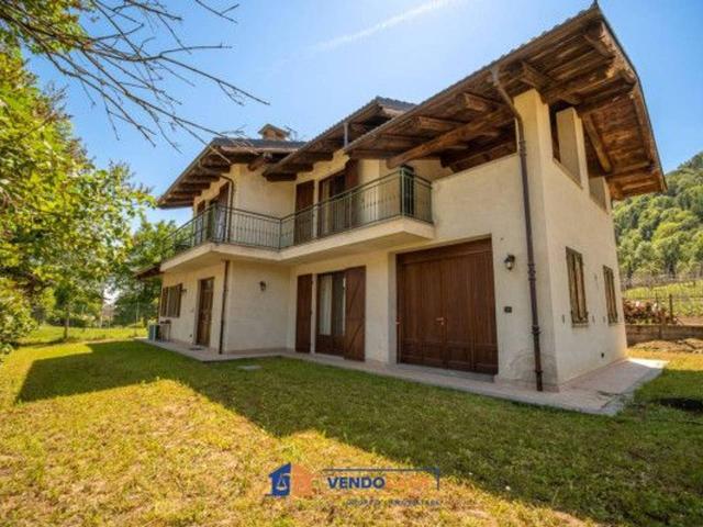Villa Indipendente in vendita a Piemonte, Cuneo