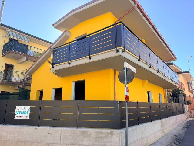 Villa Indipendente in vendita a Monterotondo, Roma Capitale