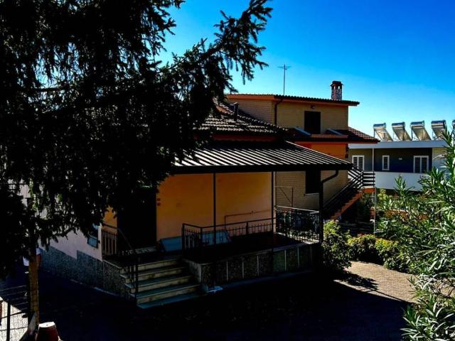 Villa Indipendente in vendita a Roma Capitale, Lazio
