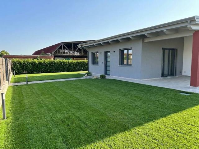 Villa Indipendente in vendita a Monterotondo Scalo, Monterotondo