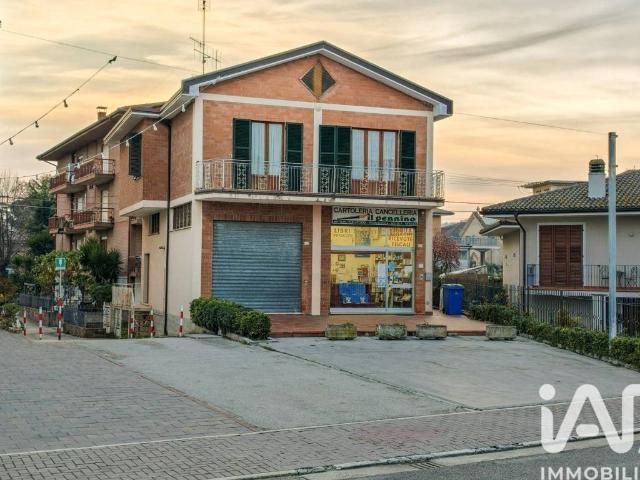 Villa Indipendente in vendita a Marche, Fermo