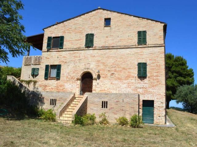 Villa Indipendente in vendita a Marche, Fermo