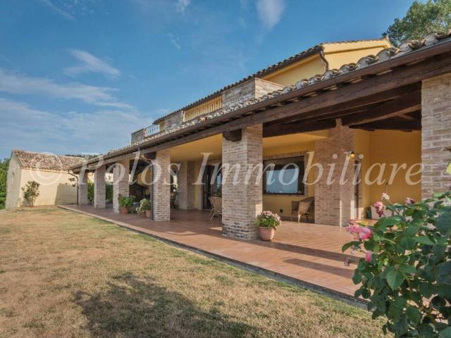 Villa Indipendente in vendita a Marche, Fermo