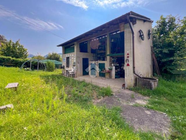 Villa Indipendente in vendita a Montescano, Lombardia