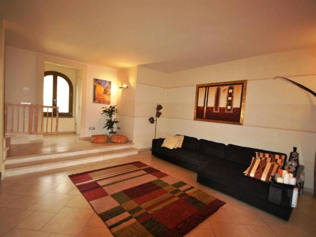 Villa Indipendente in vendita a Buon Riposo, Montescudaio