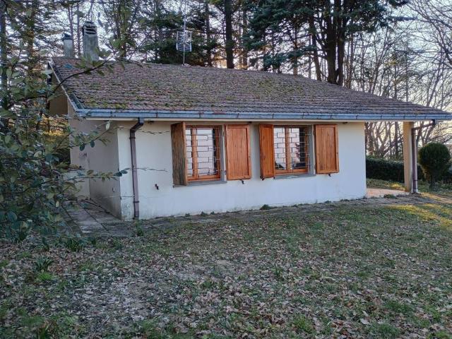 Villa Indipendente in vendita a Montescudo-Monte Colombo, Montescudo