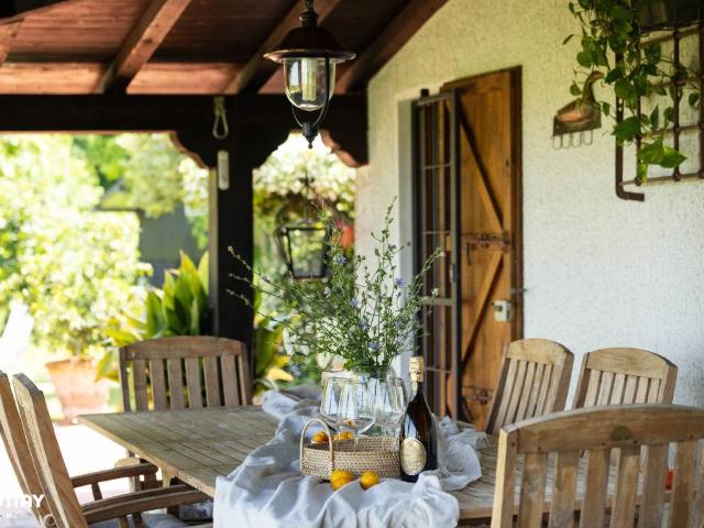 Villa Indipendente in vendita a Montescudo
