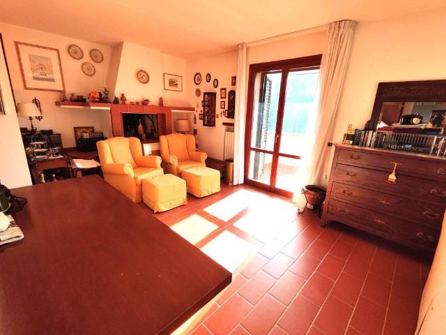 Villa Indipendente in vendita a Montescudo-Monte Colombo, Montescudo