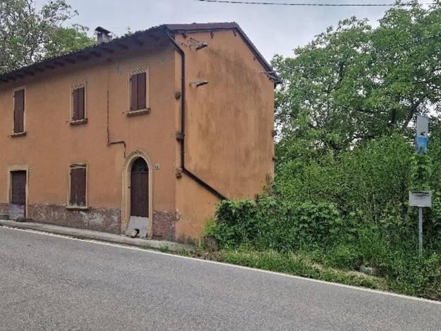 Villa Indipendente in vendita a Montese, Reggio Emilia