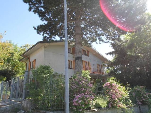 Villa Indipendente in vendita a Montese, Reggio Emilia