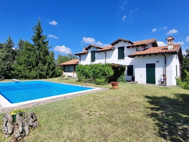 Villa Indipendente in vendita a Montesegale, Lombardia