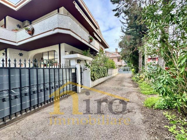 Villa Indipendente in vendita a Montesilvano, Abruzzo