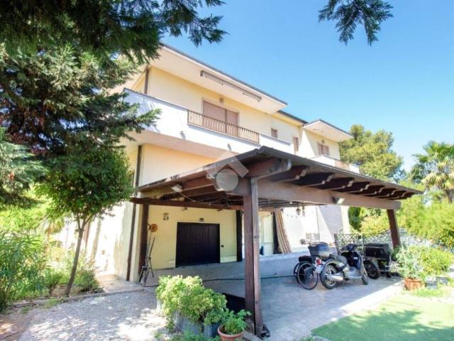 Villa Indipendente in vendita a Montesilvano, Abruzzo