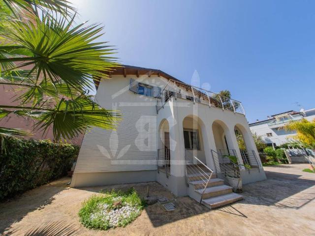 Villa Indipendente in vendita a Villa Verrocchio, Montesilvano