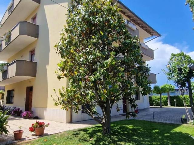 Villa Indipendente in vendita a Montesilvano, Abruzzo