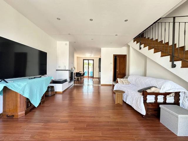 Villa Indipendente in vendita a Valle Cupa, Montesilvano