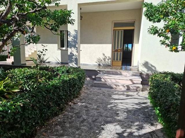 Villa Indipendente in vendita a Montesilvano, Abruzzo