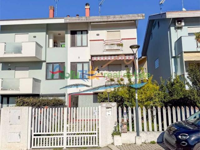 Villa Indipendente in vendita a Montesilvano, Abruzzo