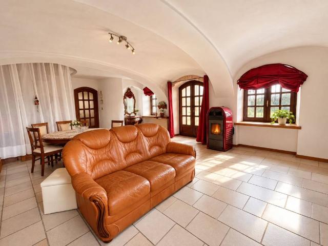 Villa Indipendente in vendita a Bordoni Bassi, Monteu Roero