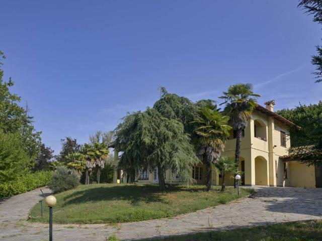 Villa Indipendente in vendita a Piemonte, Cuneo