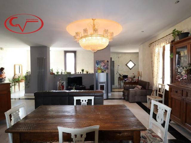 Villa Indipendente in vendita a Giglio, Montevarchi