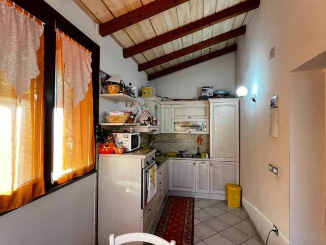 Villa Indipendente in vendita a Levane alta, Montevarchi
