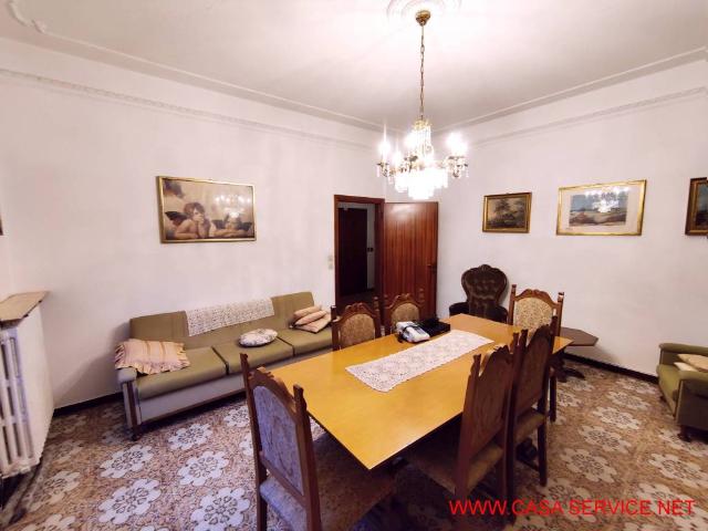 Villa Indipendente in vendita a Noferi-Lavatoio, Montevarchi