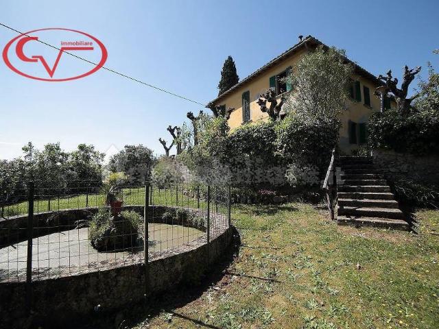 Villa Indipendente in vendita a Montevarchi, Toscana