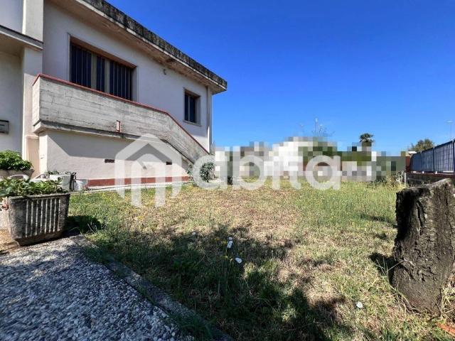 Villa Indipendente in vendita a Levanella, Montevarchi