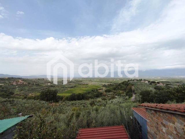 Villa Indipendente in vendita a Montevarchi, Toscana