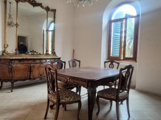 Villa Indipendente in vendita a Giglio, Montevarchi