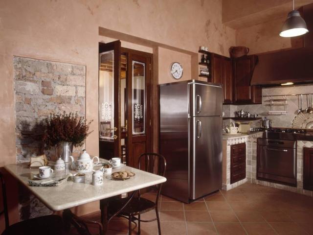 Villa Indipendente in vendita a Quattro Strade, Montevecchia