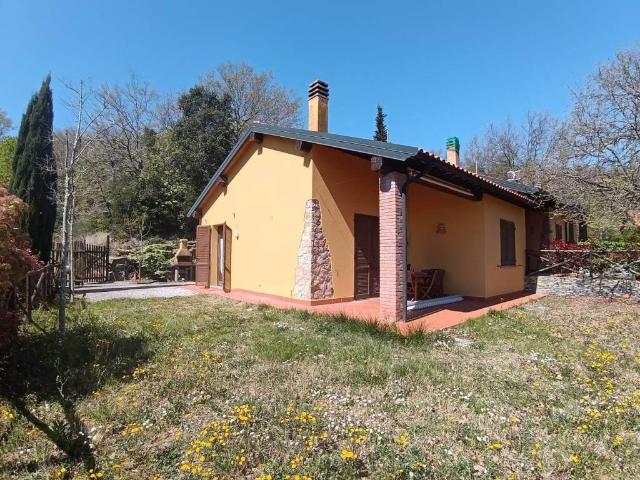 Villa Indipendente in vendita a Monteverdi Marittimo, Toscana