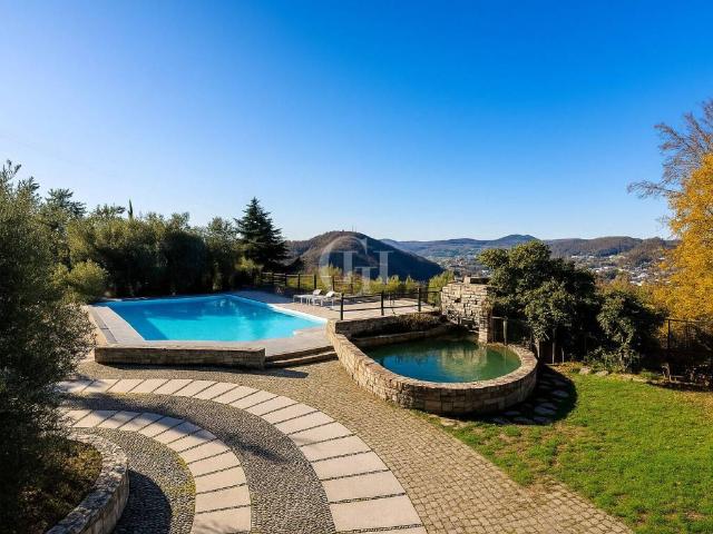 Villa Indipendente in vendita a Comunità montana del Sebino bresciano, Monticelli Brusati