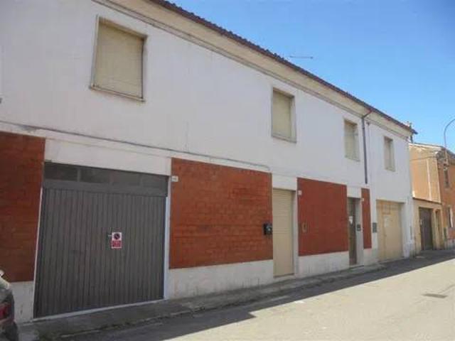 Villa Indipendente in vendita a Monticelli D'ongina, Reggio Emilia