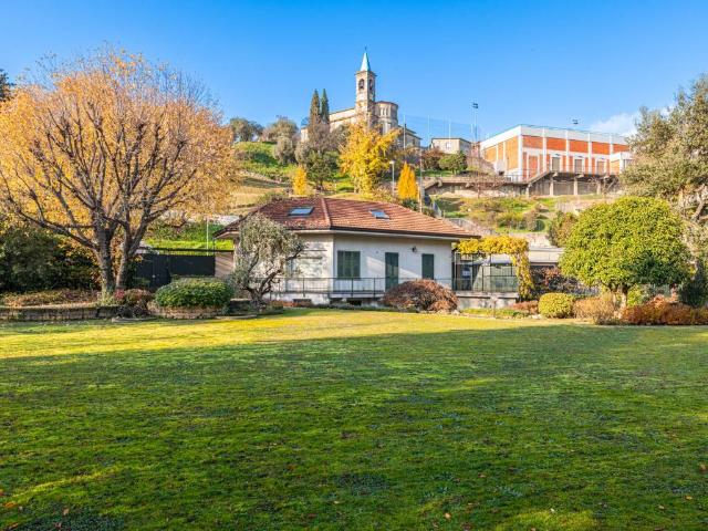 Villa Indipendente in vendita a Monticello, Lombardia