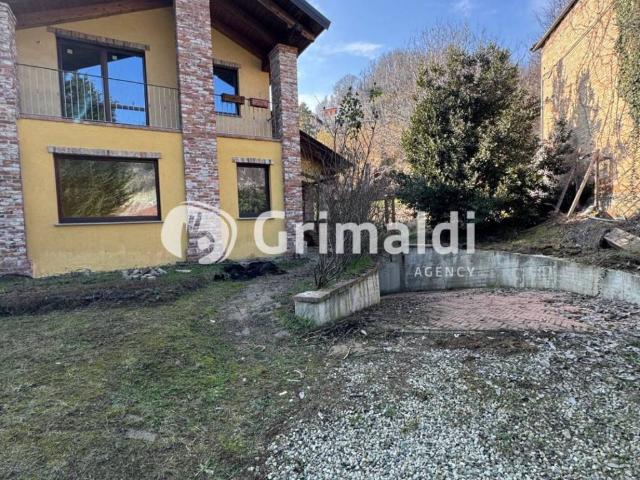 Villa Indipendente in vendita a Villa, Piemonte