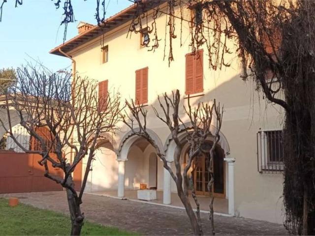 Villa Indipendente in vendita a Montichiari, Lombardia