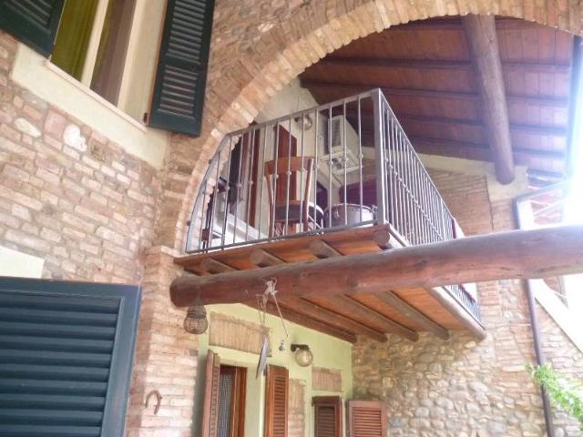 Villa Indipendente in vendita a Montichiari, Lombardia